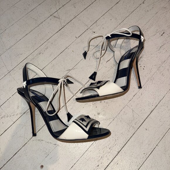 Dolce & Gabbana Sailor Patent Leather Heels - Picture 2 of 6